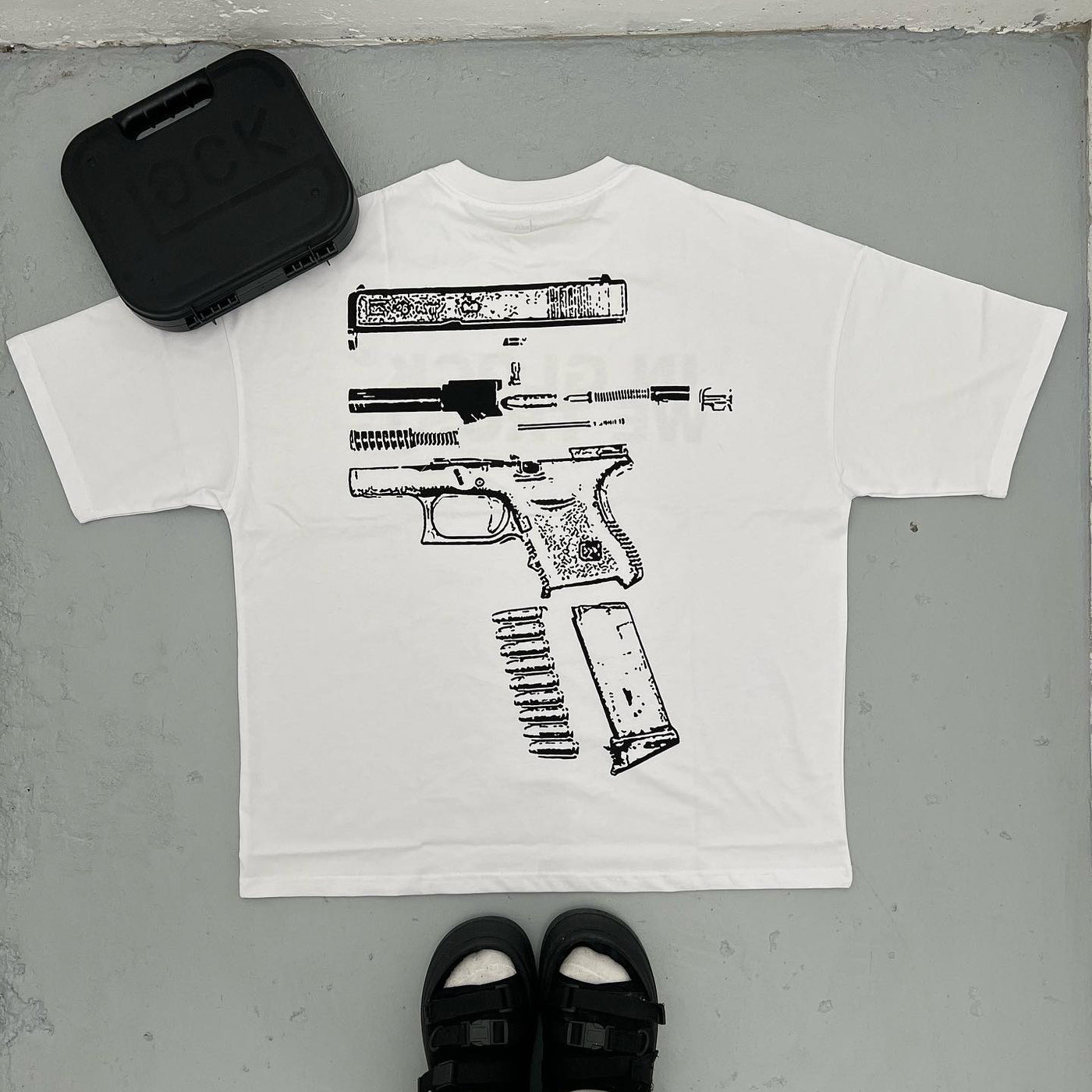 IN GLOCK WE TRUST PRINTED T-SHIRT - Damstreetwear