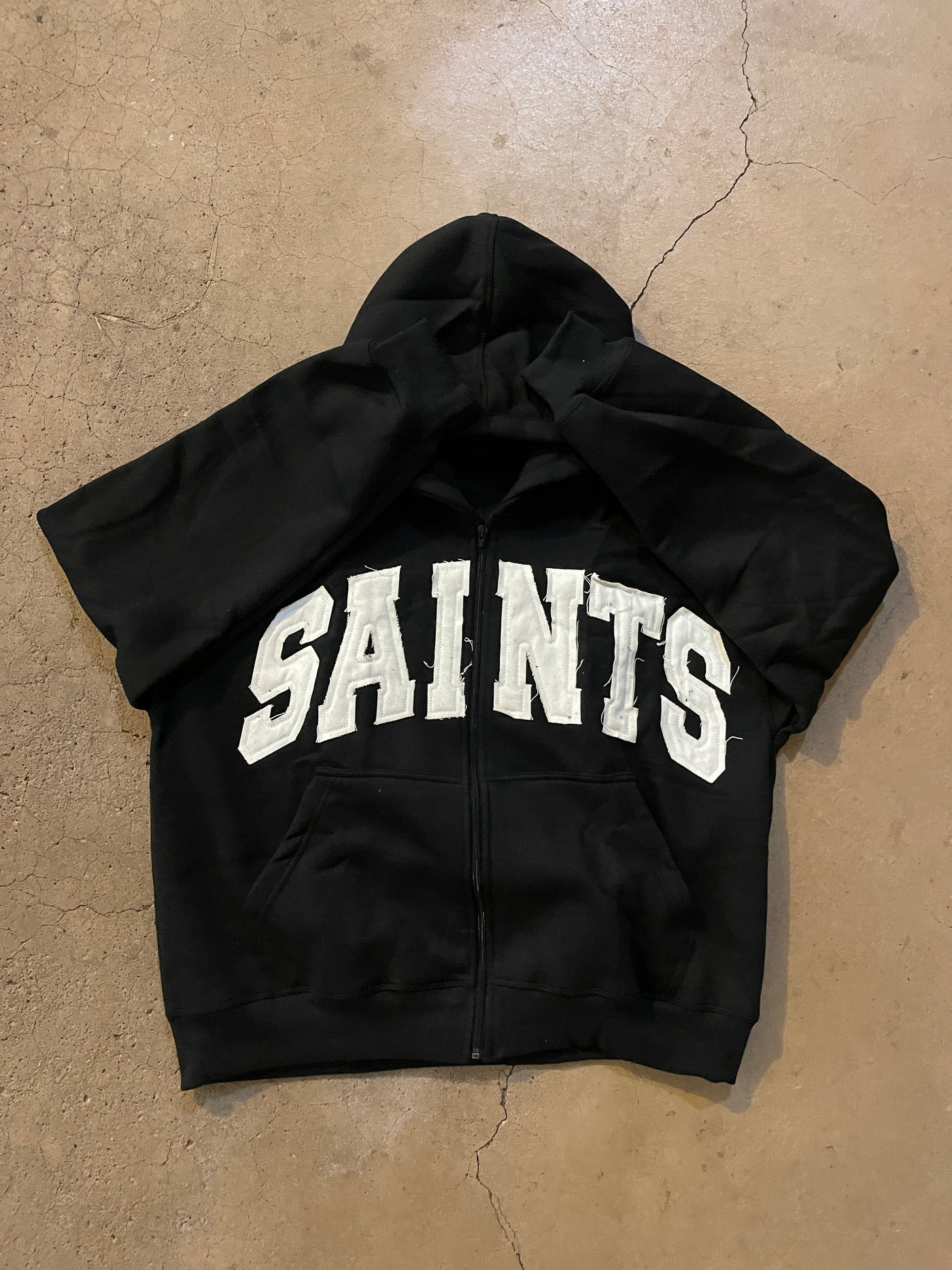 SAINTS HOODIE - Damstreetwear