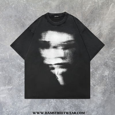 DISTORTED GRAPHIC TEE