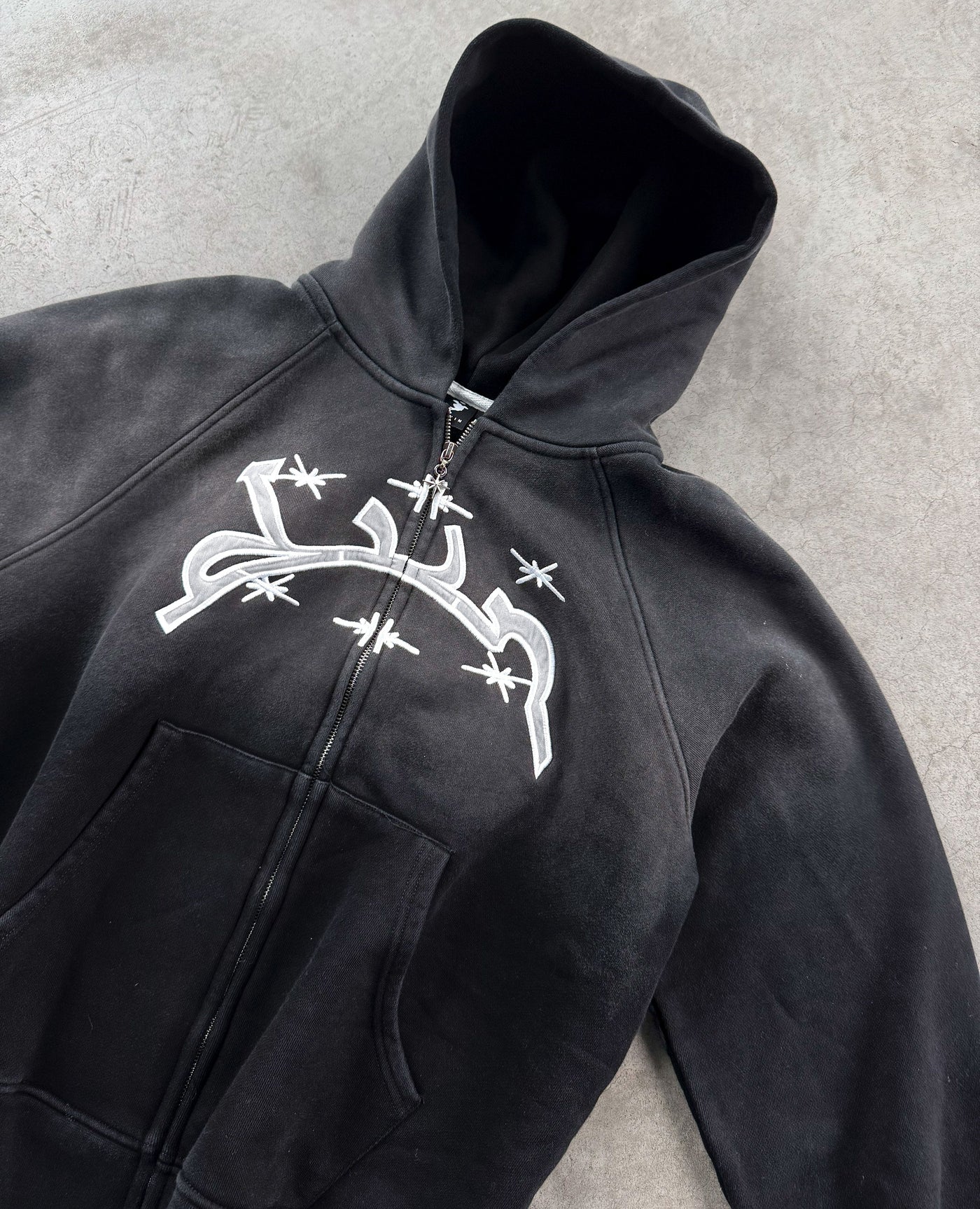 ACTIVE ZIP UP HOODIE